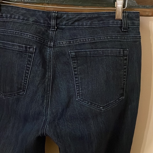 2/$30 Jones New York Signature Lexington Denim Capri Size 12 - Picture 10 of 13